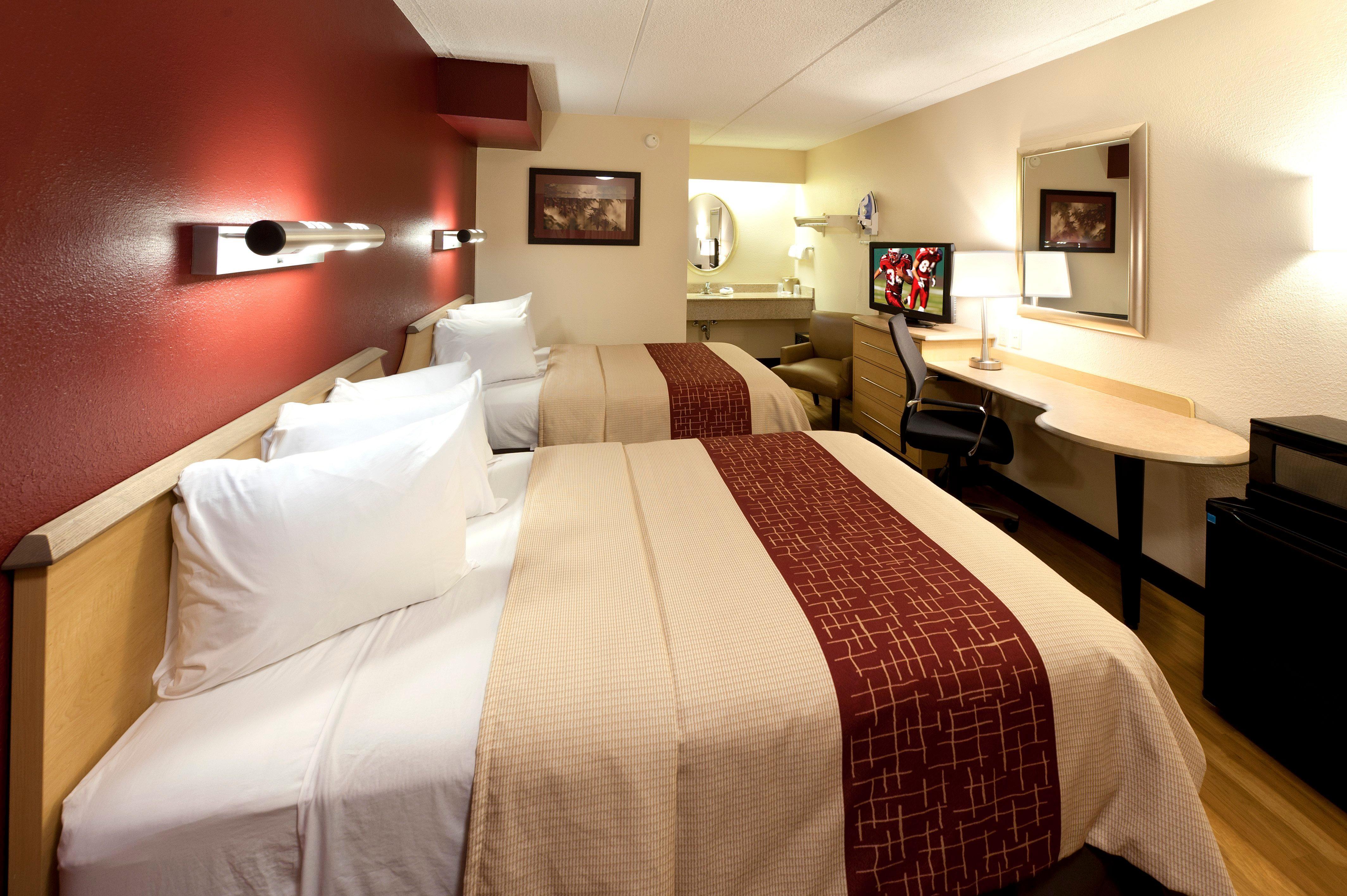 Red Roof Inn Charleston West - Hurricane, Wv Teays Valley Eksteriør billede